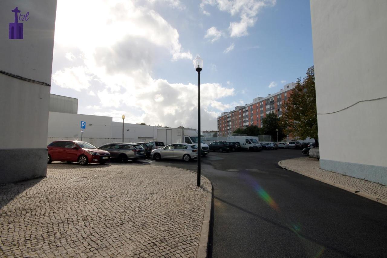 Lisbon South Apartment Exteriör bild